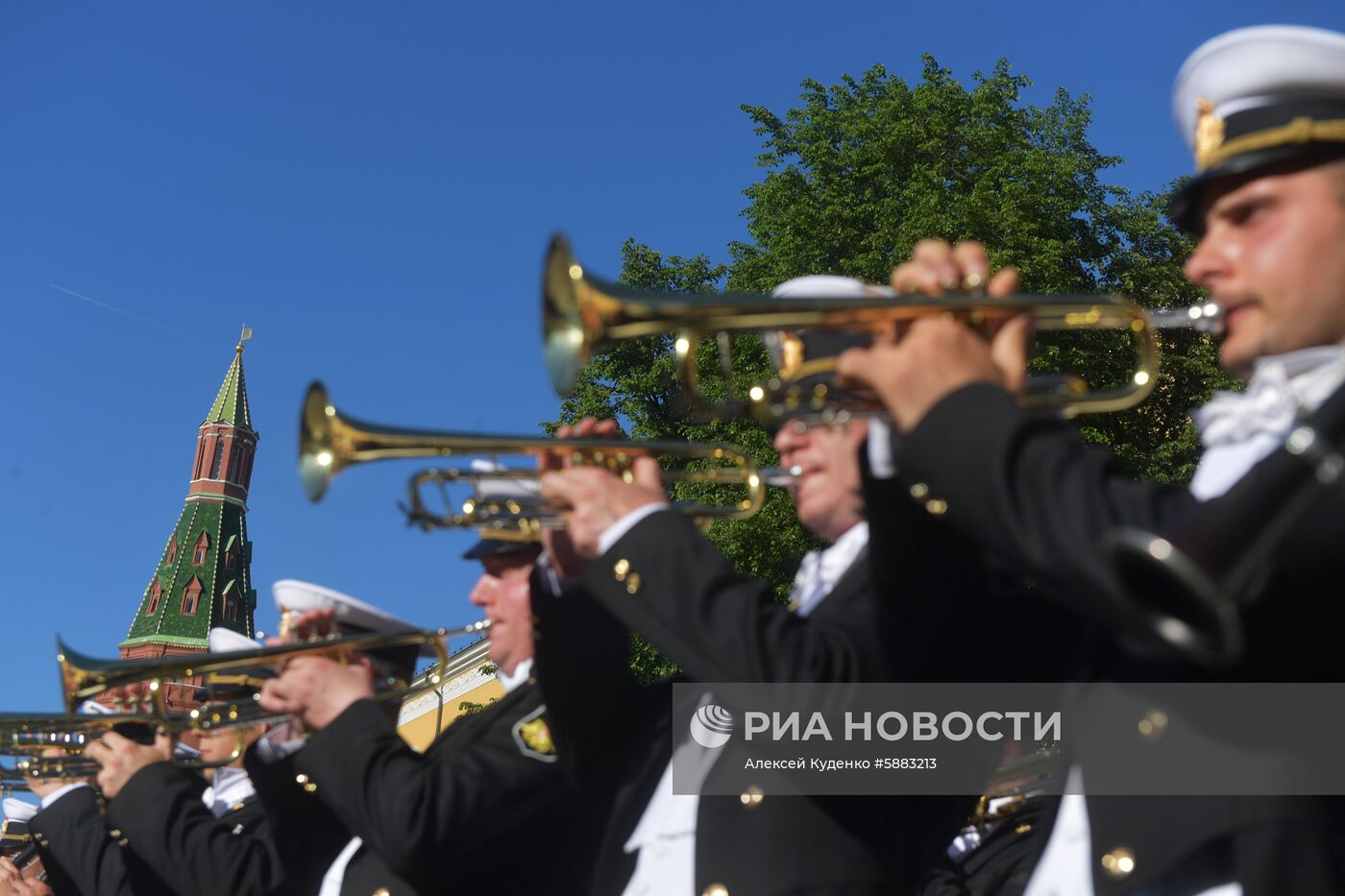 Открытие программы «Военные оркестры в парках»