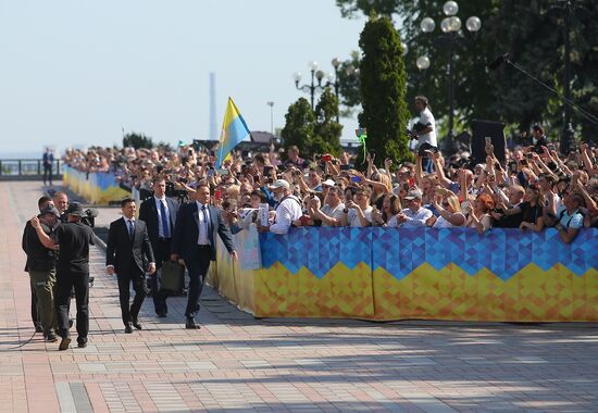 Инаугурация избранного президента Украины В. Зеленского