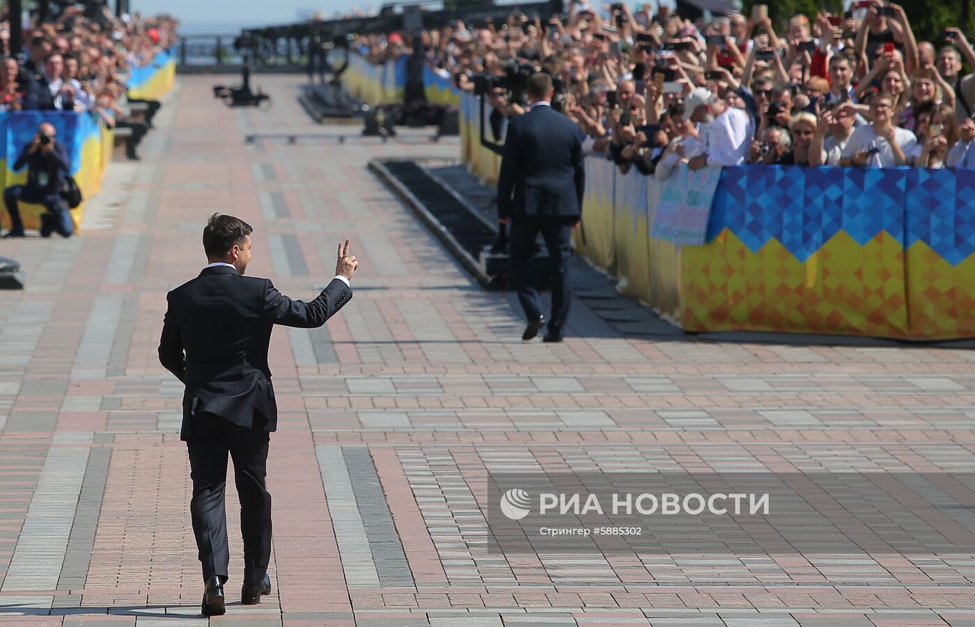 Инаугурация избранного президента Украины В. Зеленского
