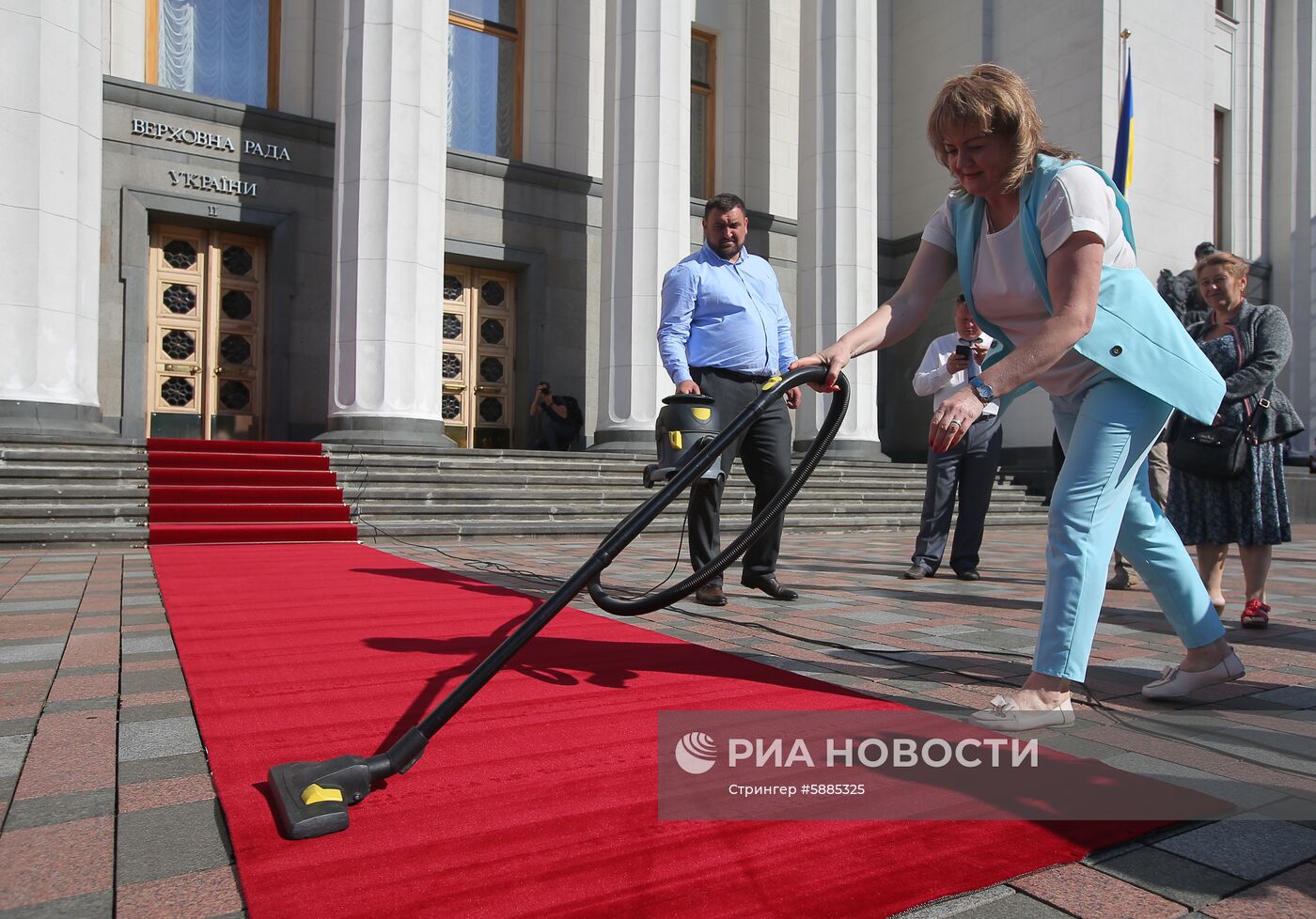 Инаугурация избранного президента Украины В. Зеленского