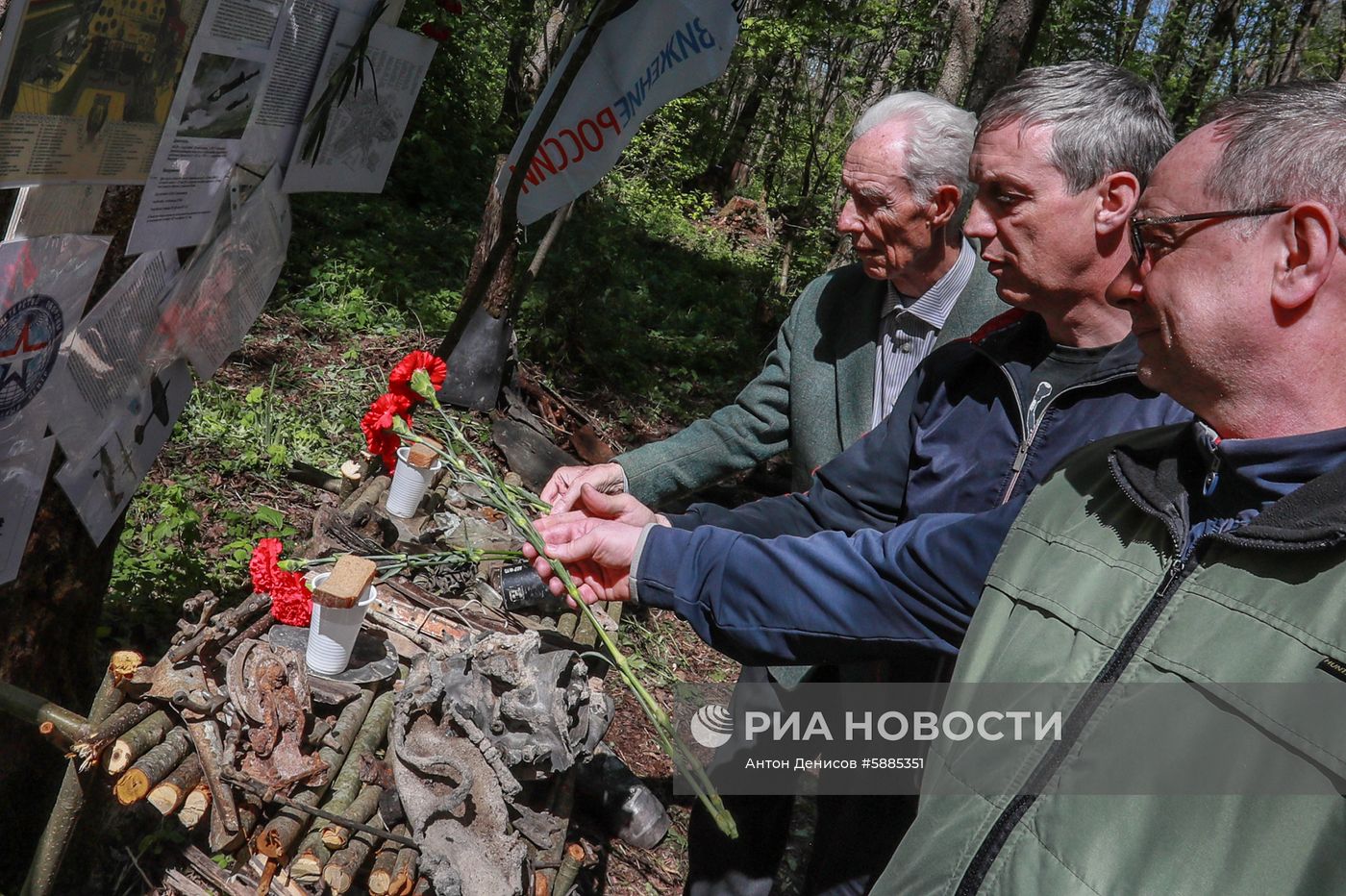 Подъем самолета Ил-2 времен Великой Отечественной войны
