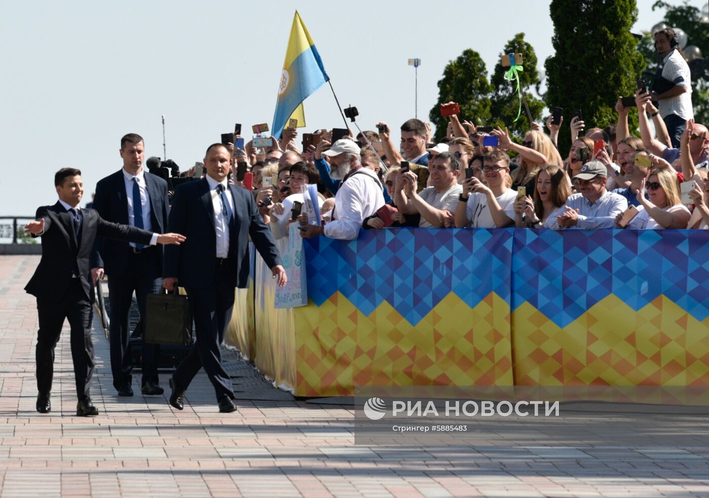 Инаугурация избранного президента Украины В. Зеленского