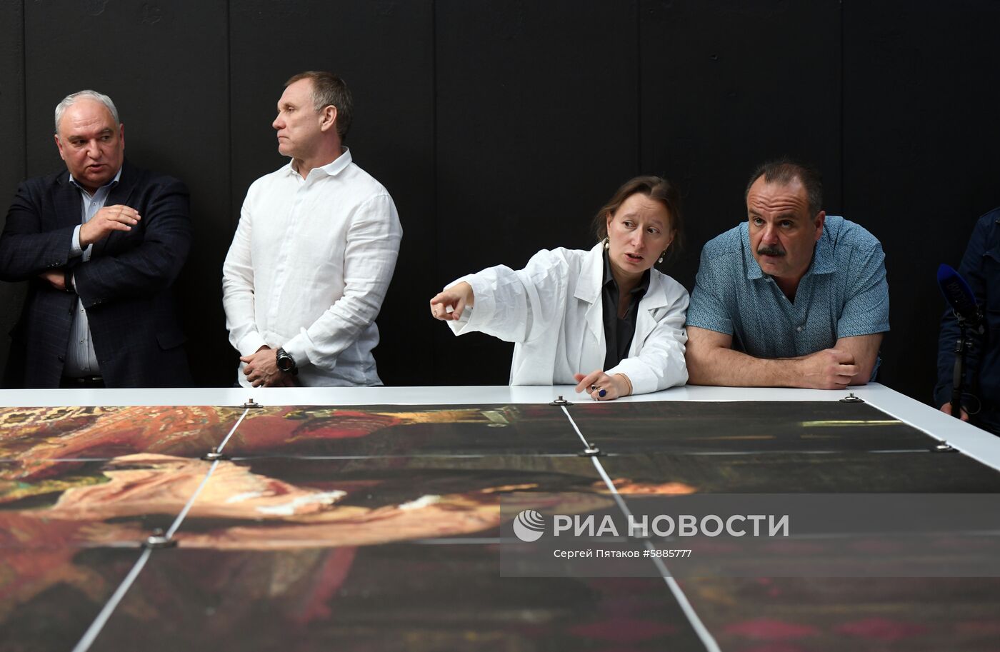 Реставрация картины "Иван Грозный и сын его Иван 16 ноября 1581 года"