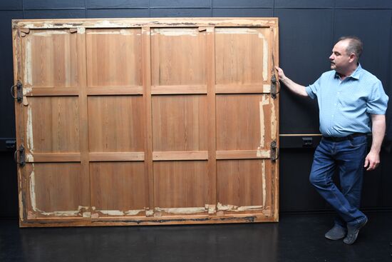 Реставрация картины "Иван Грозный и сын его Иван 16 ноября 1581 года"