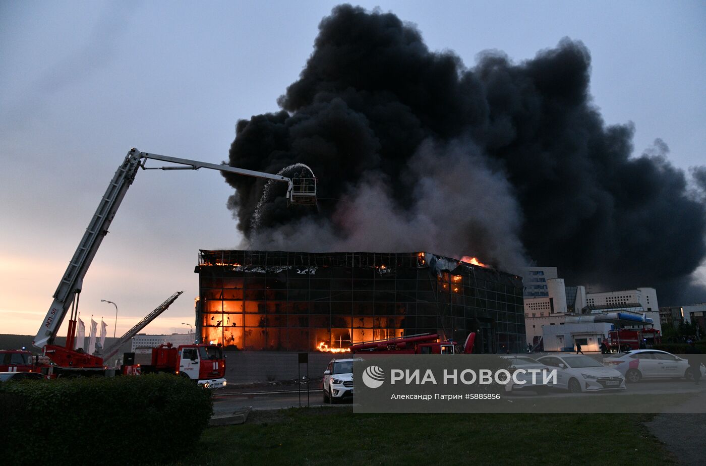 Пожар в автоцентре Hyundai в Кемерове