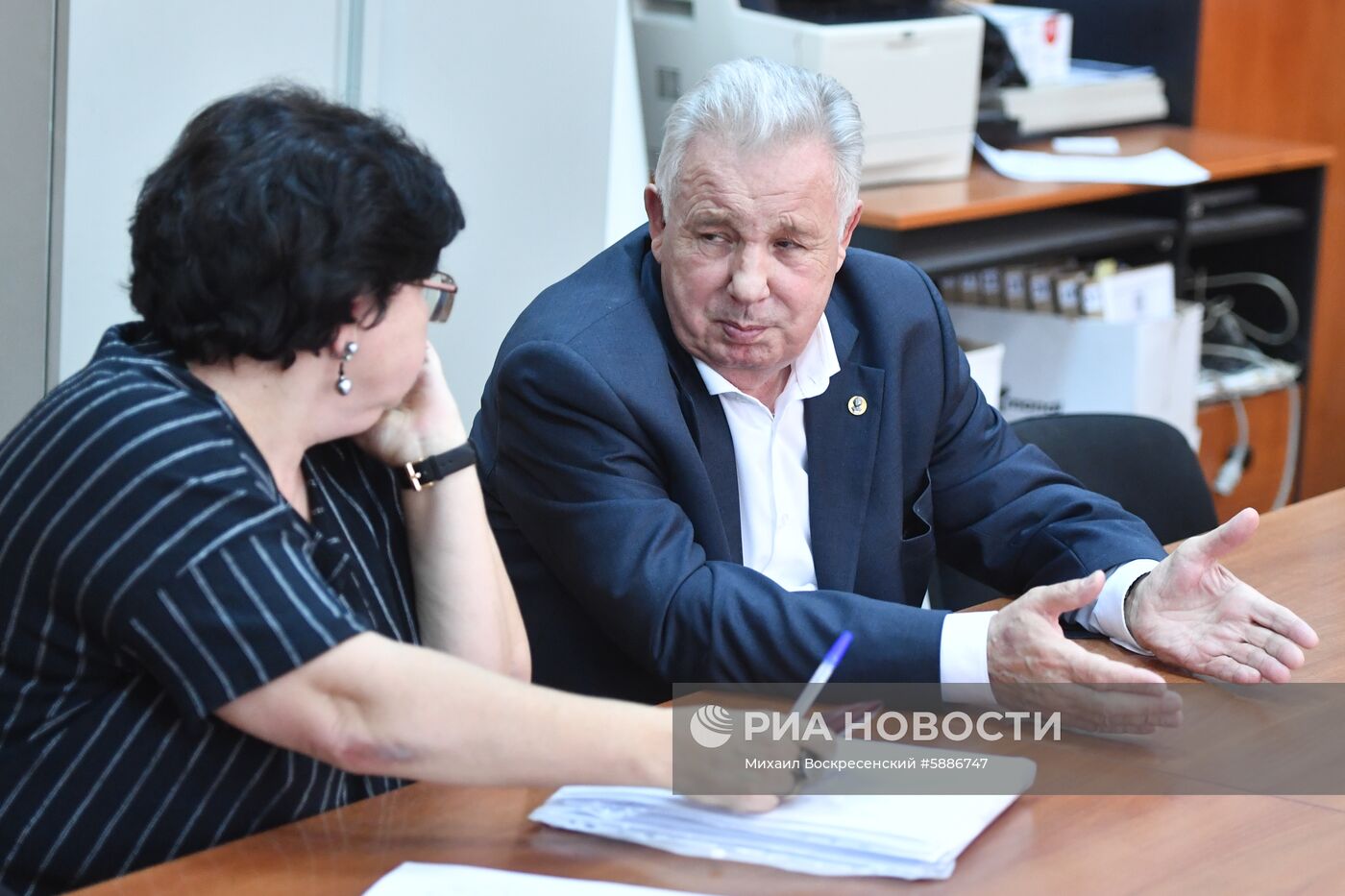Рассмотрение ходатайства следствия о продлении срока ареста В. Ишаеву