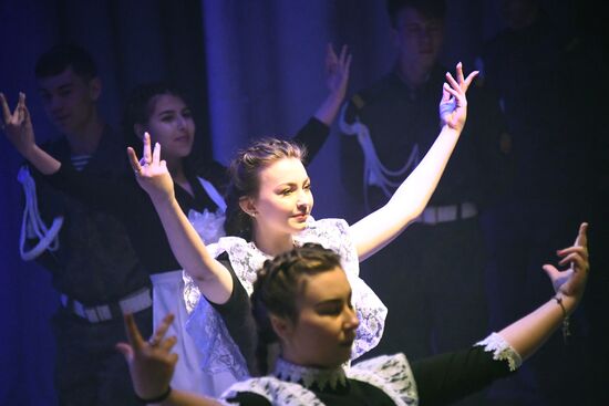 Последний звонок в регионах России