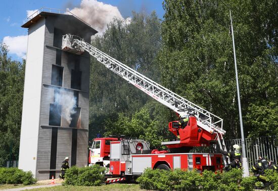Учения в пожарно-спасательном центре