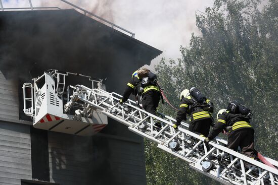 Учения в пожарно-спасательном центре