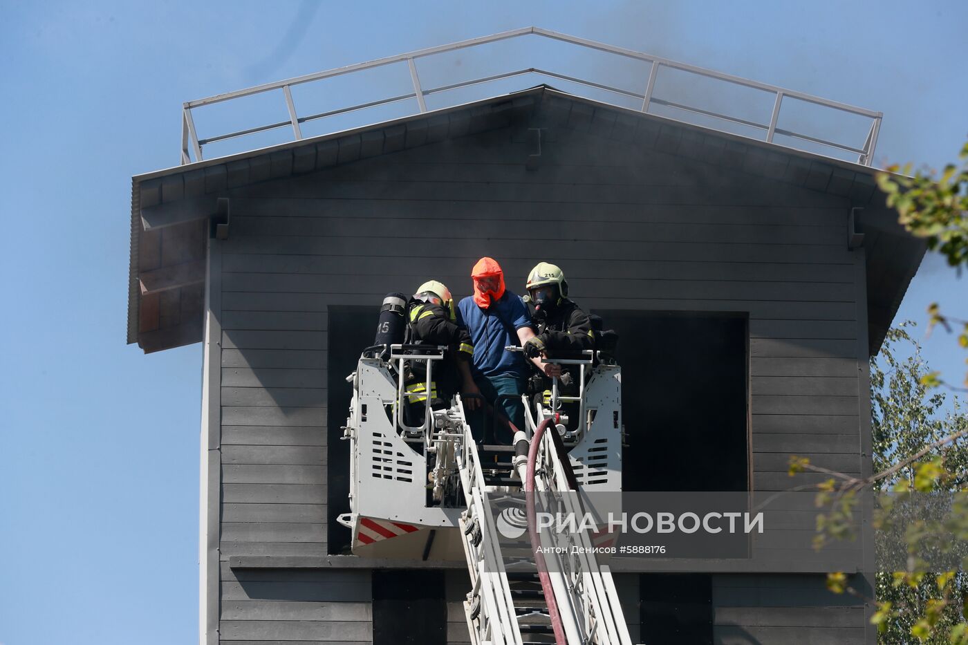 Учения в пожарно-спасательном центре