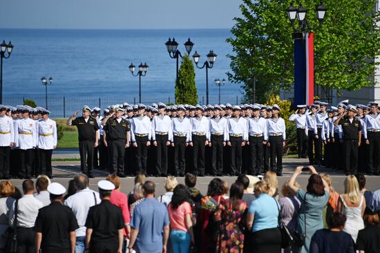 Последний звонок в регионах России