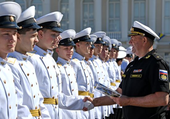 Последний звонок в регионах России