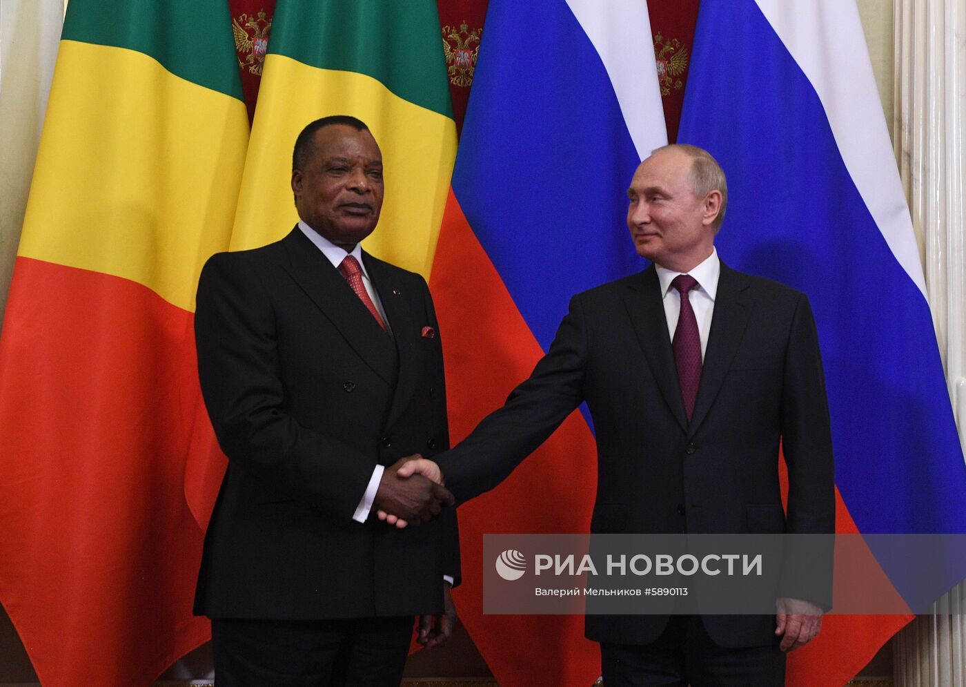 Встреча президента РФ В. Путина с президентом Республики Конго Дени Сассу-Нгессо