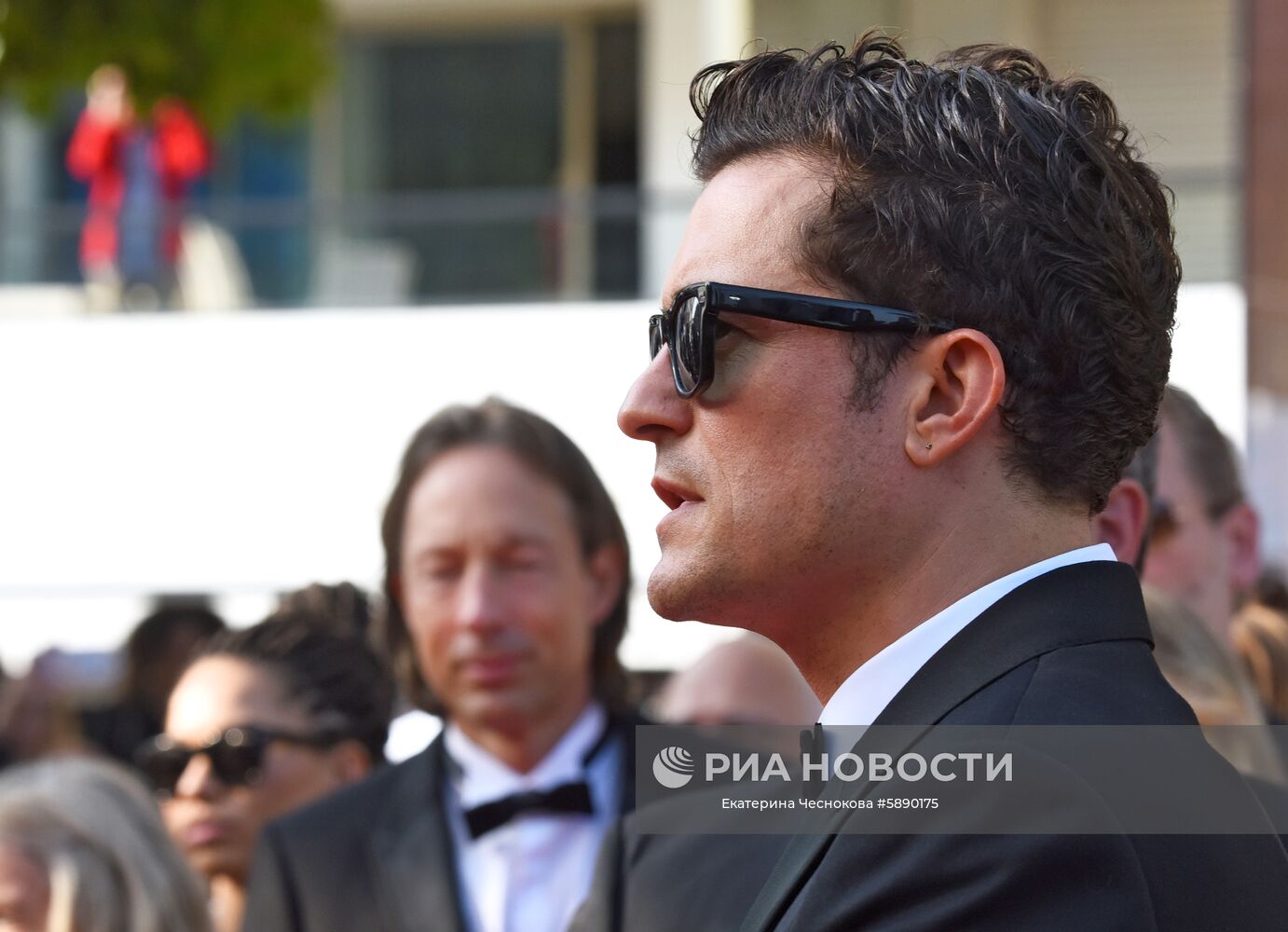 Британский актер Орландо Блум на красной дорожке премьеры фильма "Предатель" (Il Traditore) в рамках 72-го Каннского международного кинофестиваля. Место: Франция, Канн. Автор: Екатерина Чеснокова/РИА Новости. Каннский кинофестиваль. День десятый