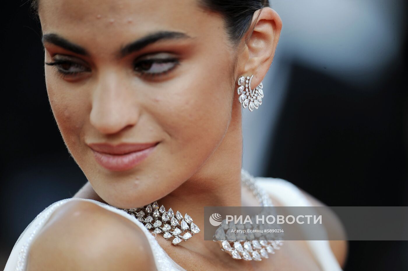 Модель Марта Лозано на фотосессии фильма "Предатель" (Il Traditore) в рамках 72-го Каннского международного кинофестиваля в рамках 72-го Каннского международного кинофестиваля. Место: Франция, Канн. Автор: Асатур Есаянц/Sputnik/РИА Новости. Каннский кинофестиваль. День десятый