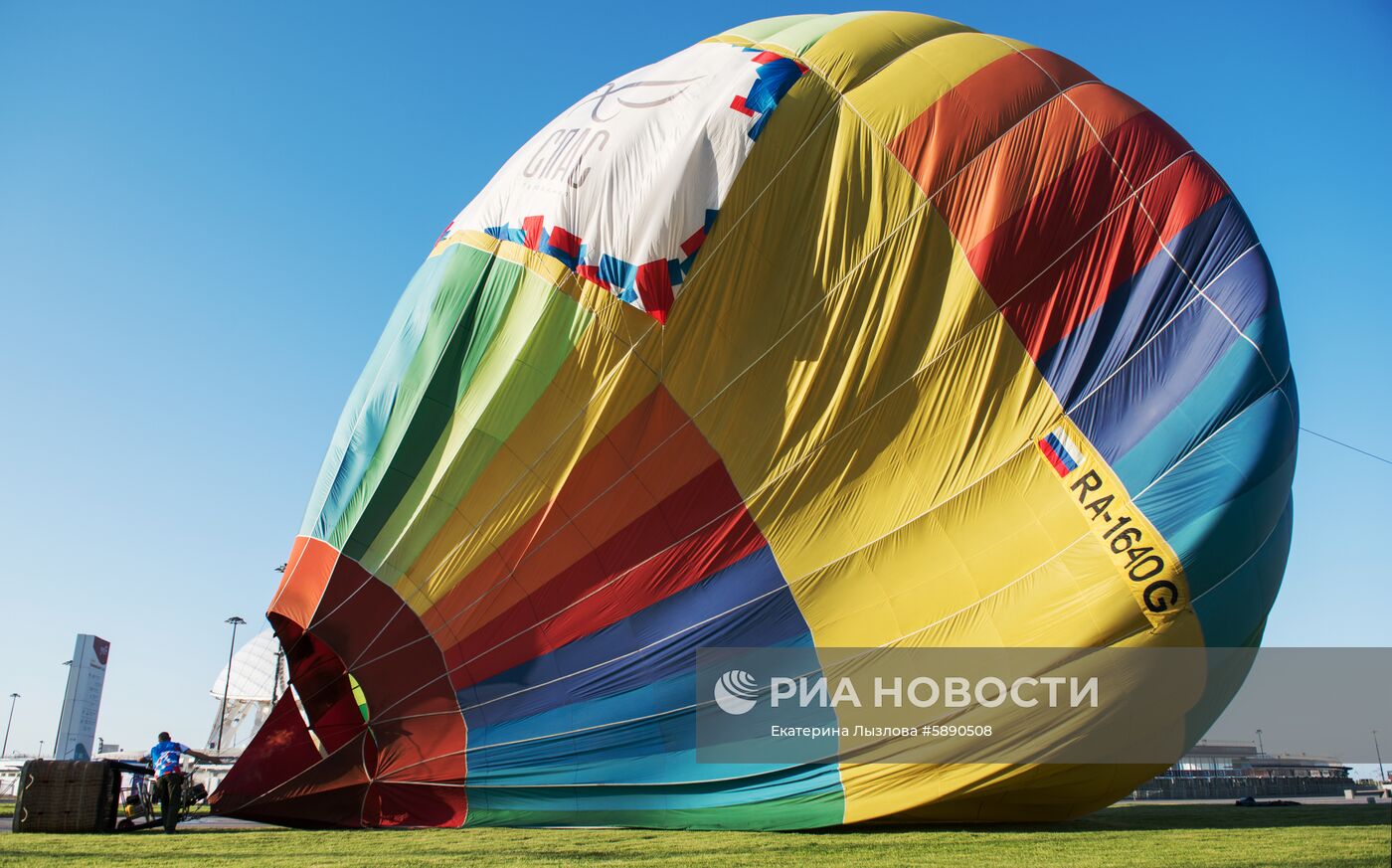 Фестиваль аэростатов, посвященный переходу на цифровое телевещание