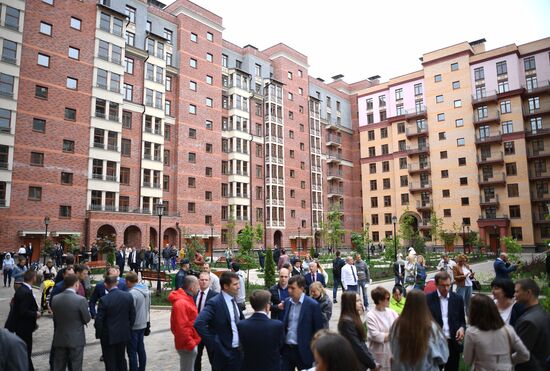 Вручение ключей дольщикам Urban Group