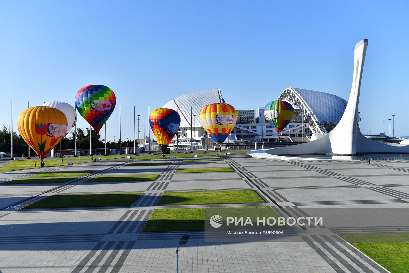 Фестиваль аэростатов, посвященный переходу на цифровое телевещание