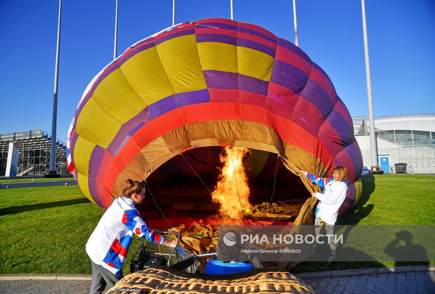 Фестиваль аэростатов, посвященный переходу на цифровое телевещание