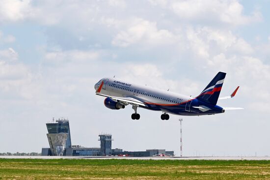 Международный аэропорт Платов 