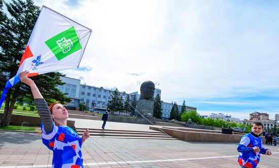 Запуск "цифровых змеев" в городах России