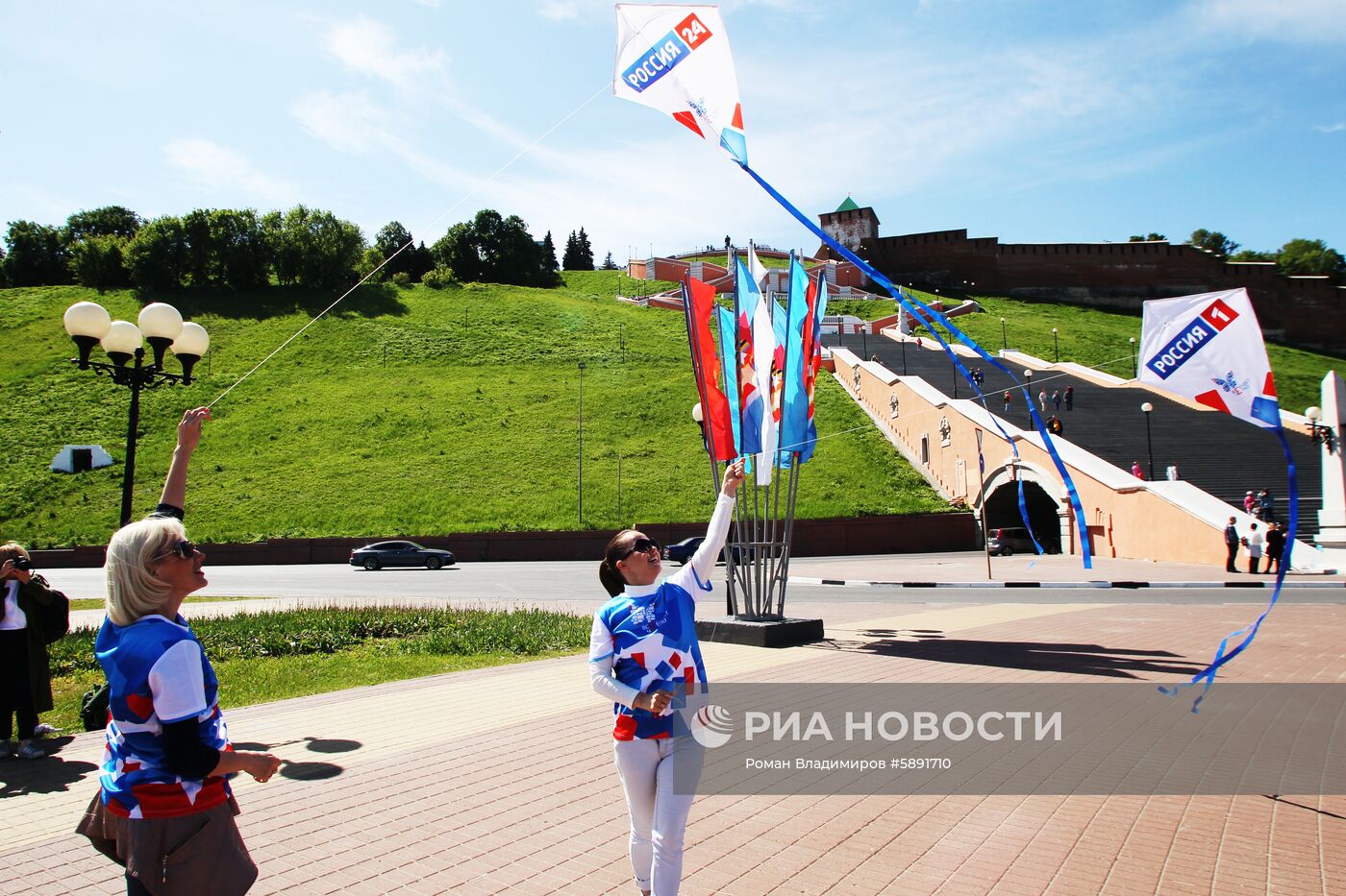 Запуск "цифровых змеев" в городах России