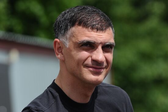 Запуск "цифровых змеев" в городах России