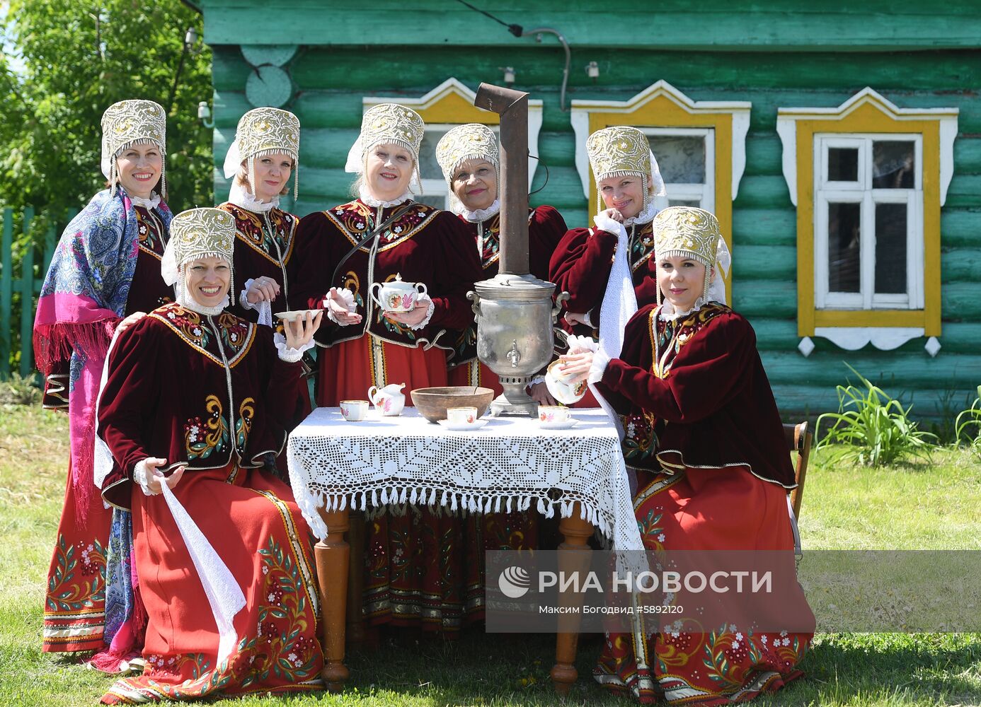 Русский народный праздник "Каравон" в Казани