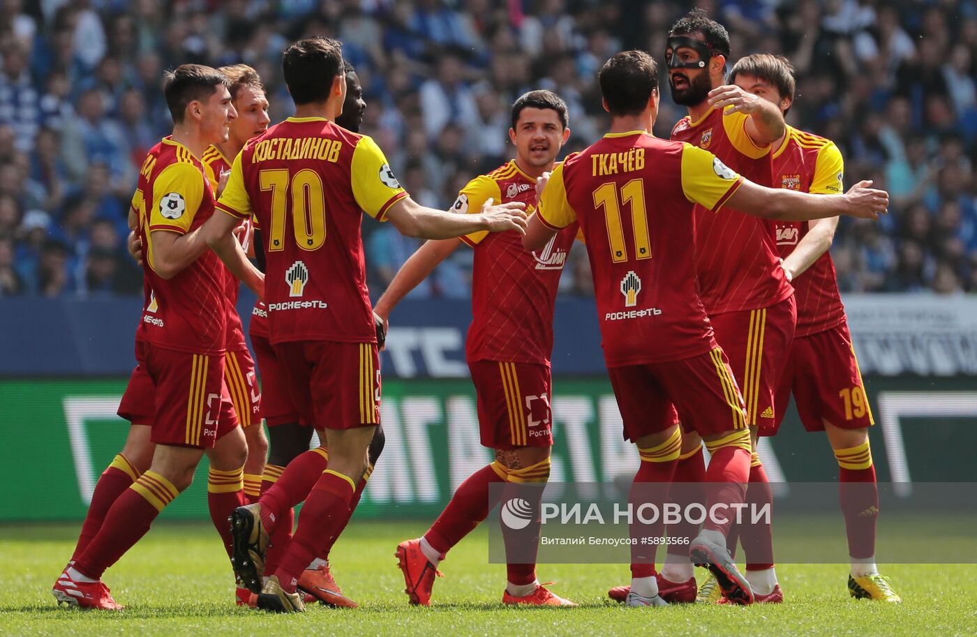 Футбол. РПЛ. Матч "Динамо" - "Арсенал"