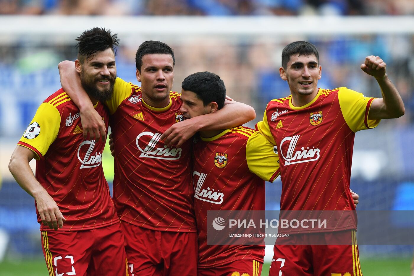 Футбол. РПЛ. Матч "Динамо" - "Арсенал"