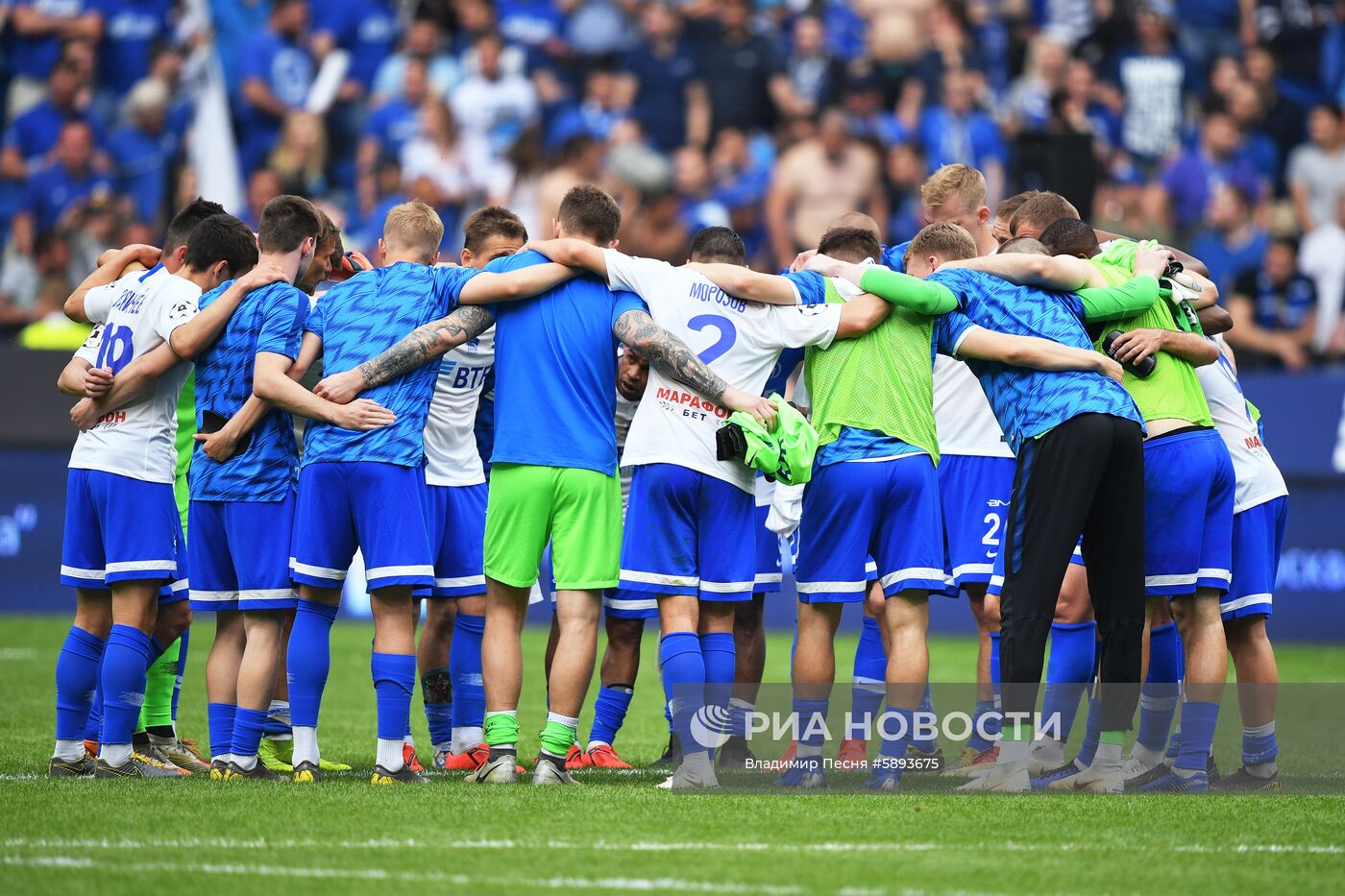 Футбол. РПЛ. Матч "Динамо" - "Арсенал"