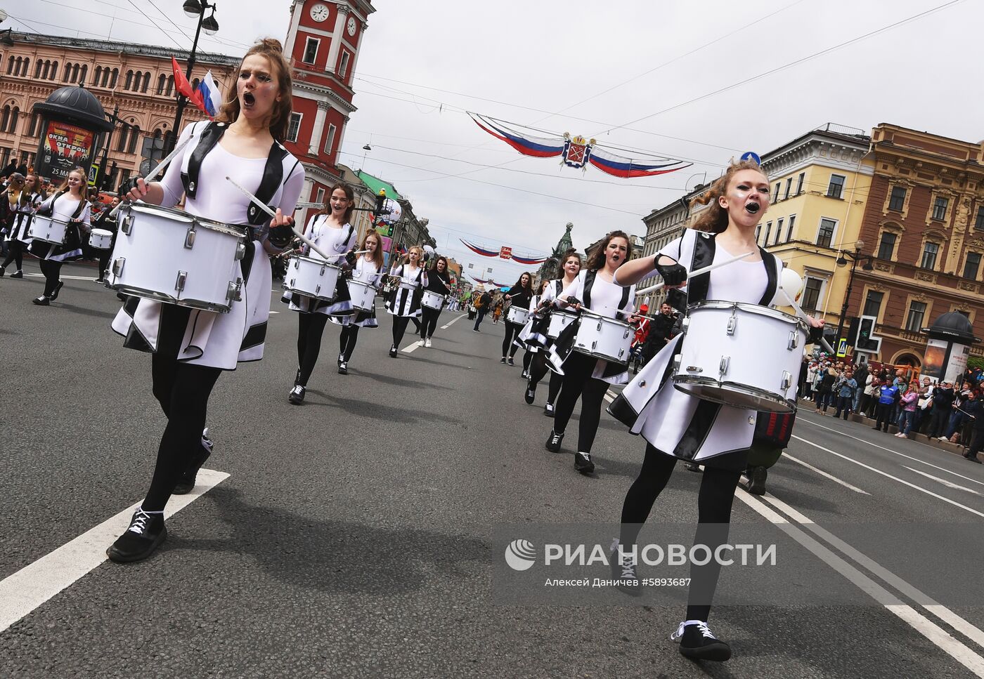 Цирковой парад в Санкт-Петербурге