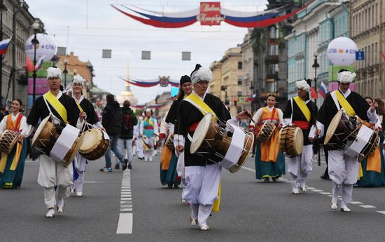 Цирковой парад в Санкт-Петербурге