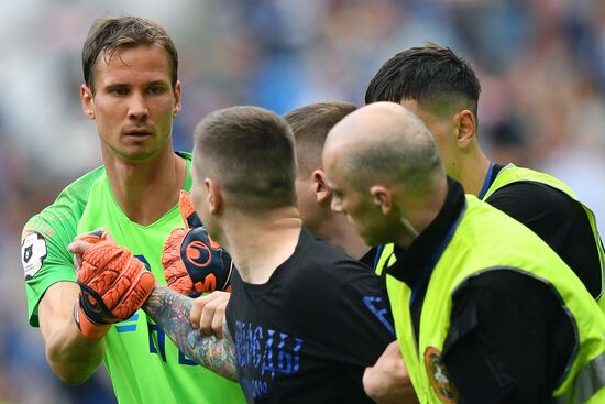 Футбол. РПЛ. Матч "Динамо" - "Арсенал"