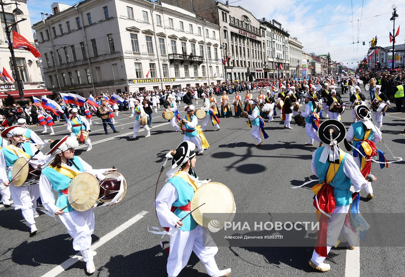 Цирковой парад в Санкт-Петербурге