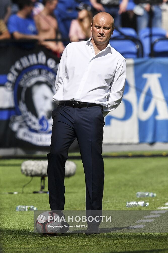 Футбол. РПЛ. Матч "Динамо" - "Арсенал"