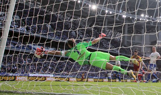 Футбол. РПЛ. Матч "Динамо" - "Арсенал"