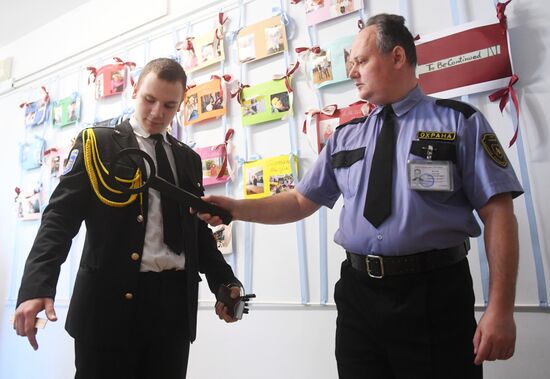 Сдача ЕГЭ по географии и литературе 