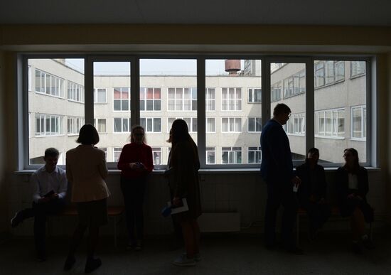 Сдача ЕГЭ по географии и литературе 