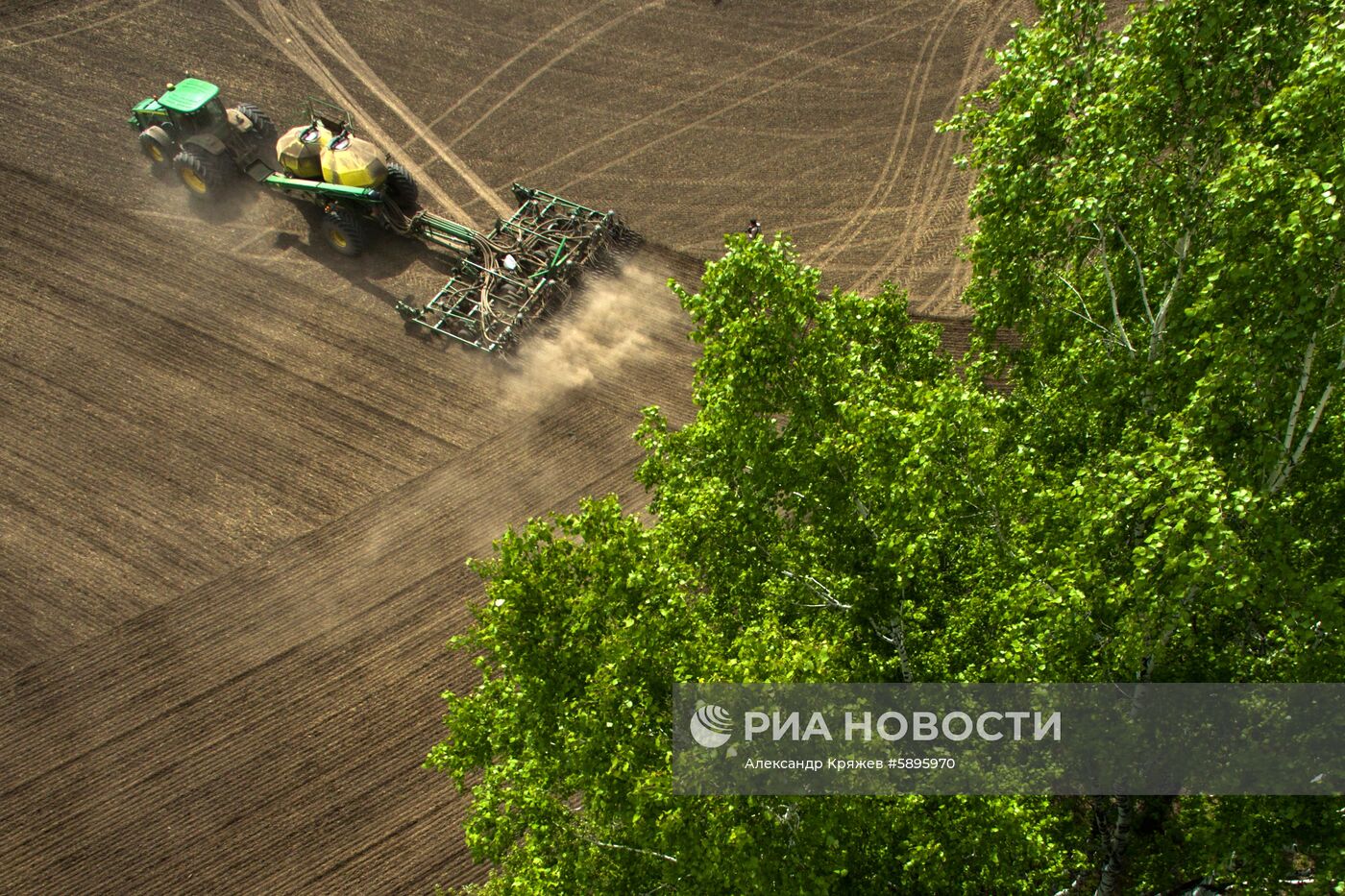 Посевная в Новосибирской области 