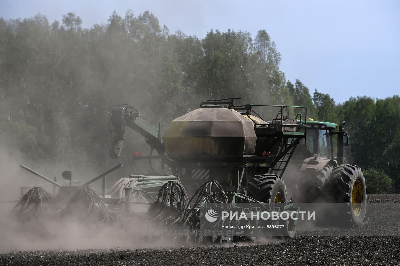 Посевная в Новосибирской области 