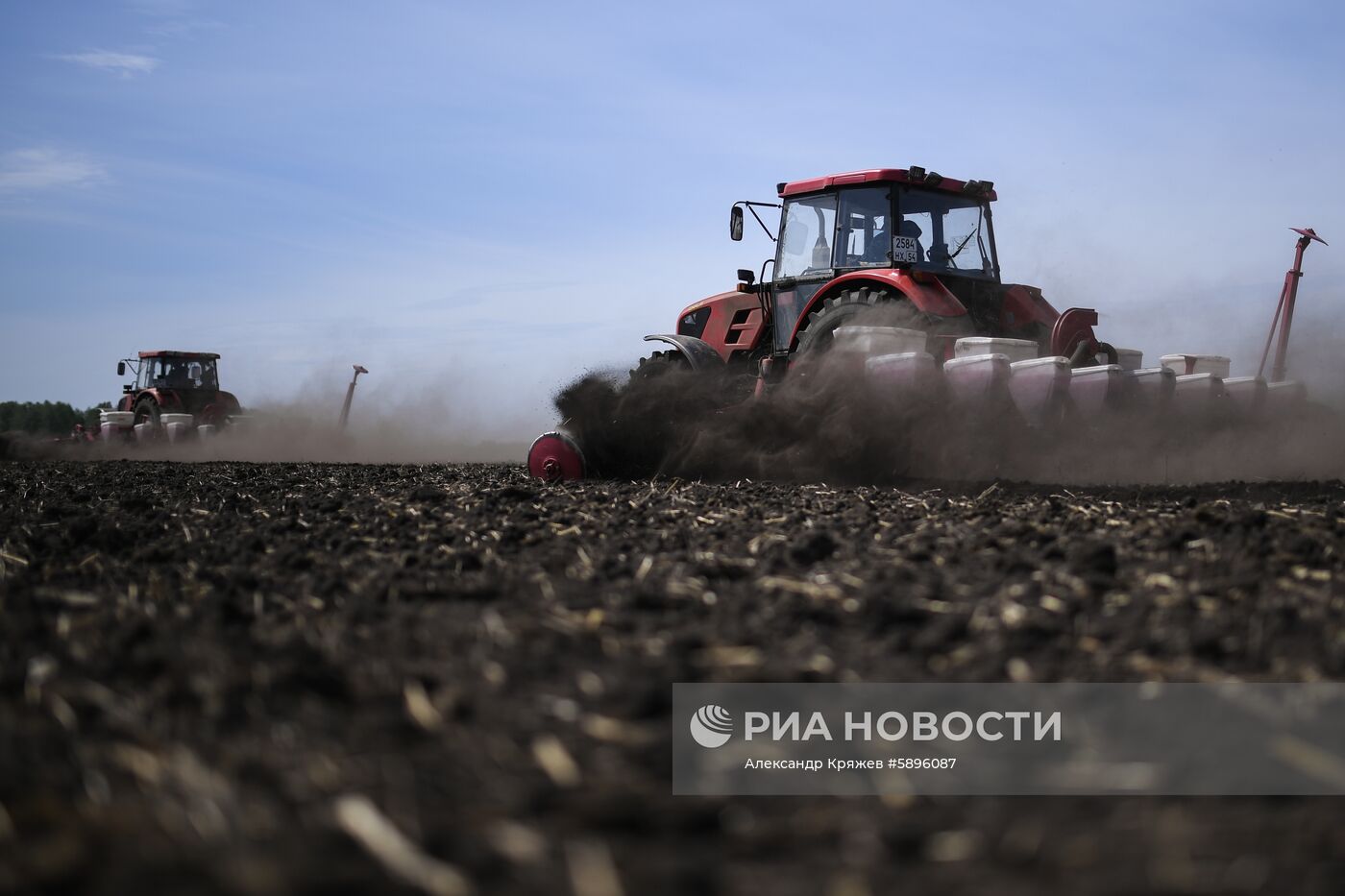 Посевная в Новосибирской области 