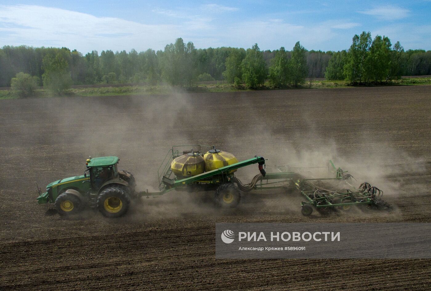 Посевная в Новосибирской области 