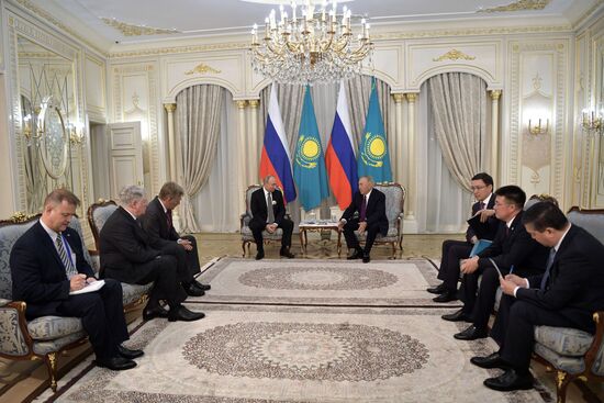 Визит президента РФ В. Путина в Казахстан 