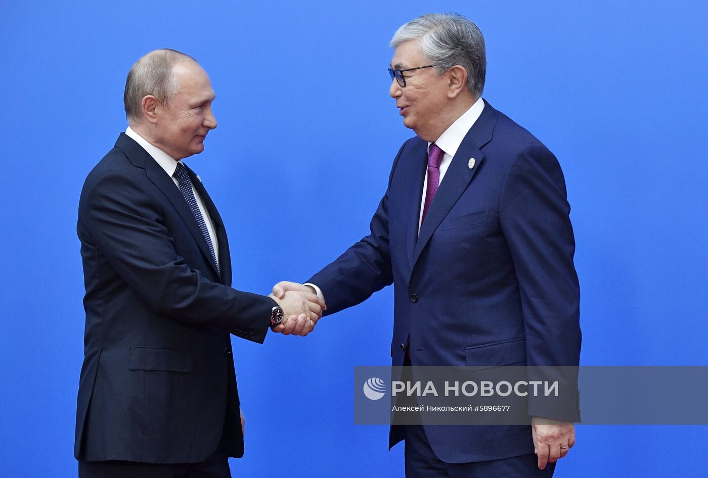 Президент РФ В. Путин принимает участие в заседании Высшего Евразийского экономического совета