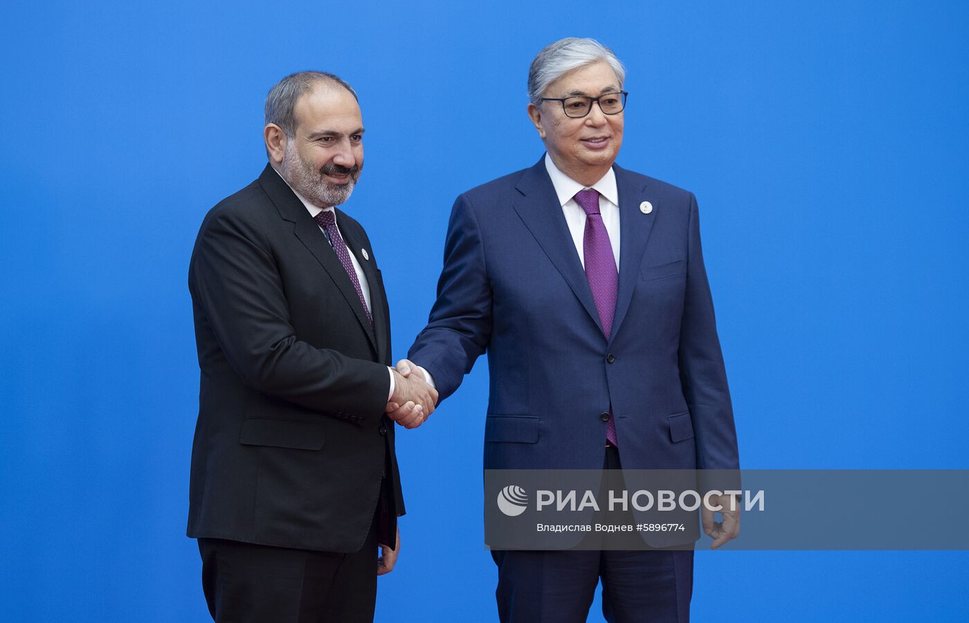 Президент РФ В. Путин принимает участие в заседании Высшего Евразийского экономического совета