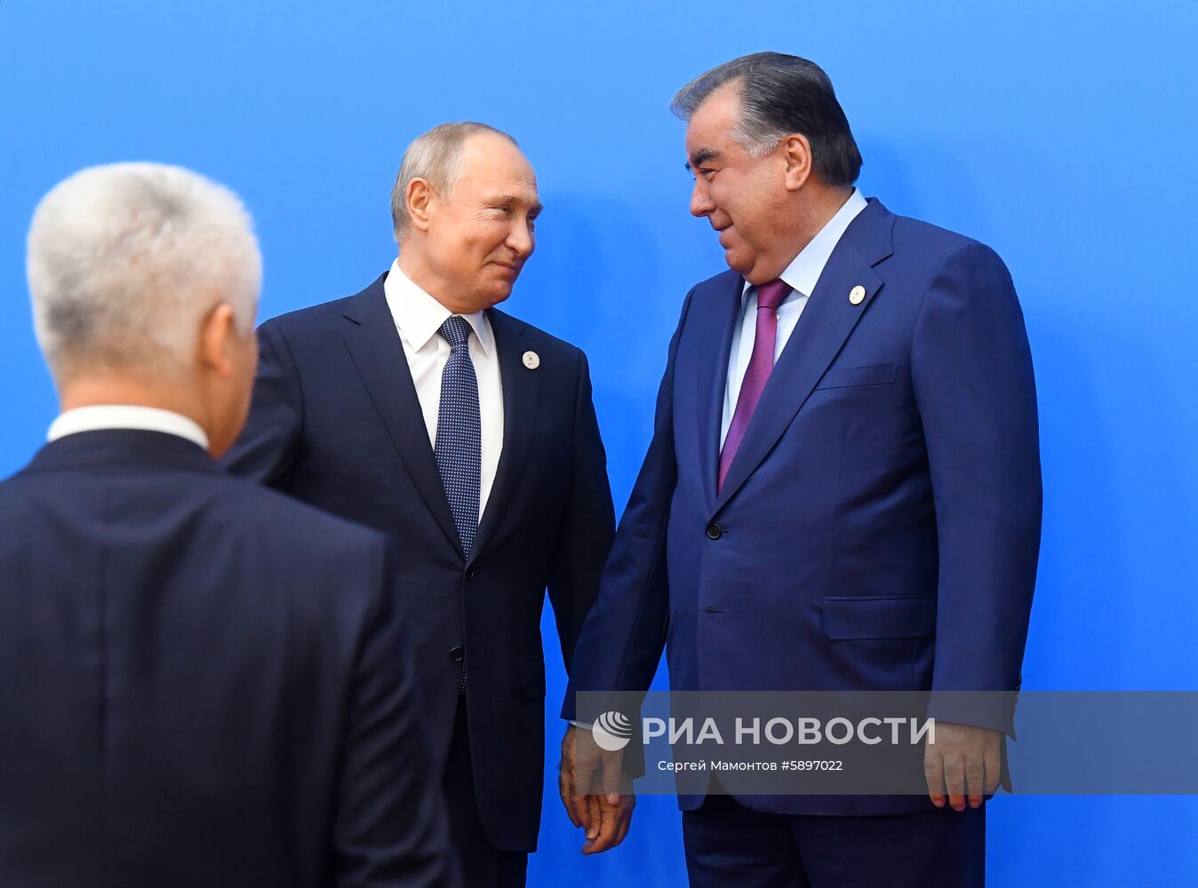 Президент РФ В. Путин принимает участие в заседании Высшего Евразийского экономического совета