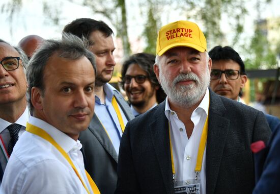 Международная конференция Startup Village