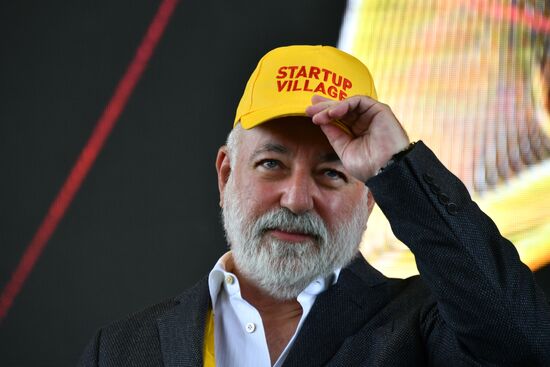 Международная конференция Startup Village