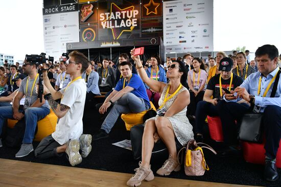 Международная конференция Startup Village